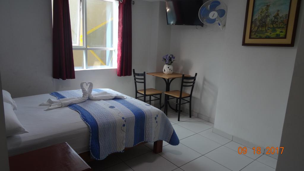 Hostal Marbella Lima Eksteriør bilde