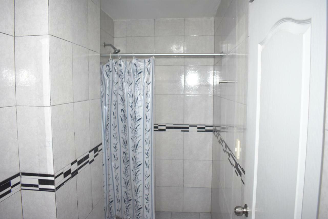 Hostal Marbella Lima Eksteriør bilde
